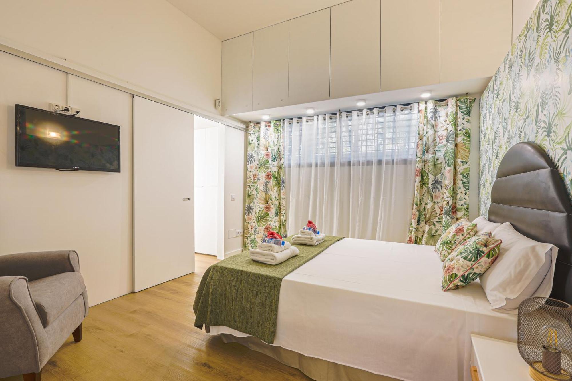 Ferienwohnung Alcam Les Corts Barcelona Exterior foto